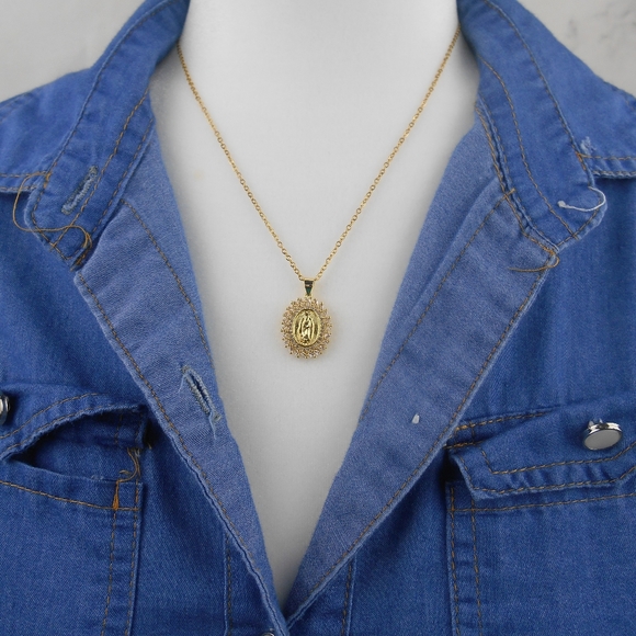 24k Gold Filled Virgin Mary Necklace - Picture 5 of 8